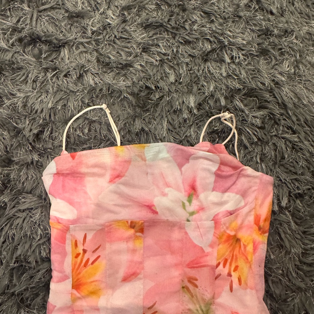 Edikted Pink Floral Top